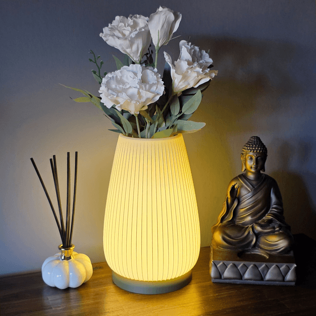 The Solis Vase Lamp