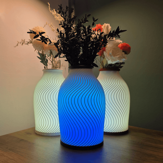 The Ripple Vase Lamp
