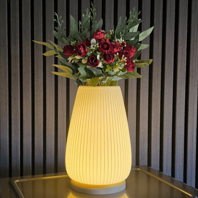 The Solis Vase Lamp